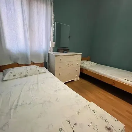 4 Bd House In Korrisia